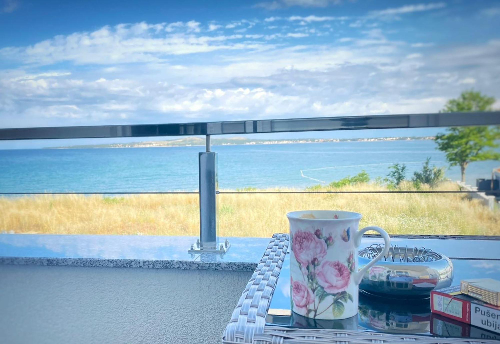 بريفلاكا Aparthotel Dalmacija المظهر الخارجي الصورة